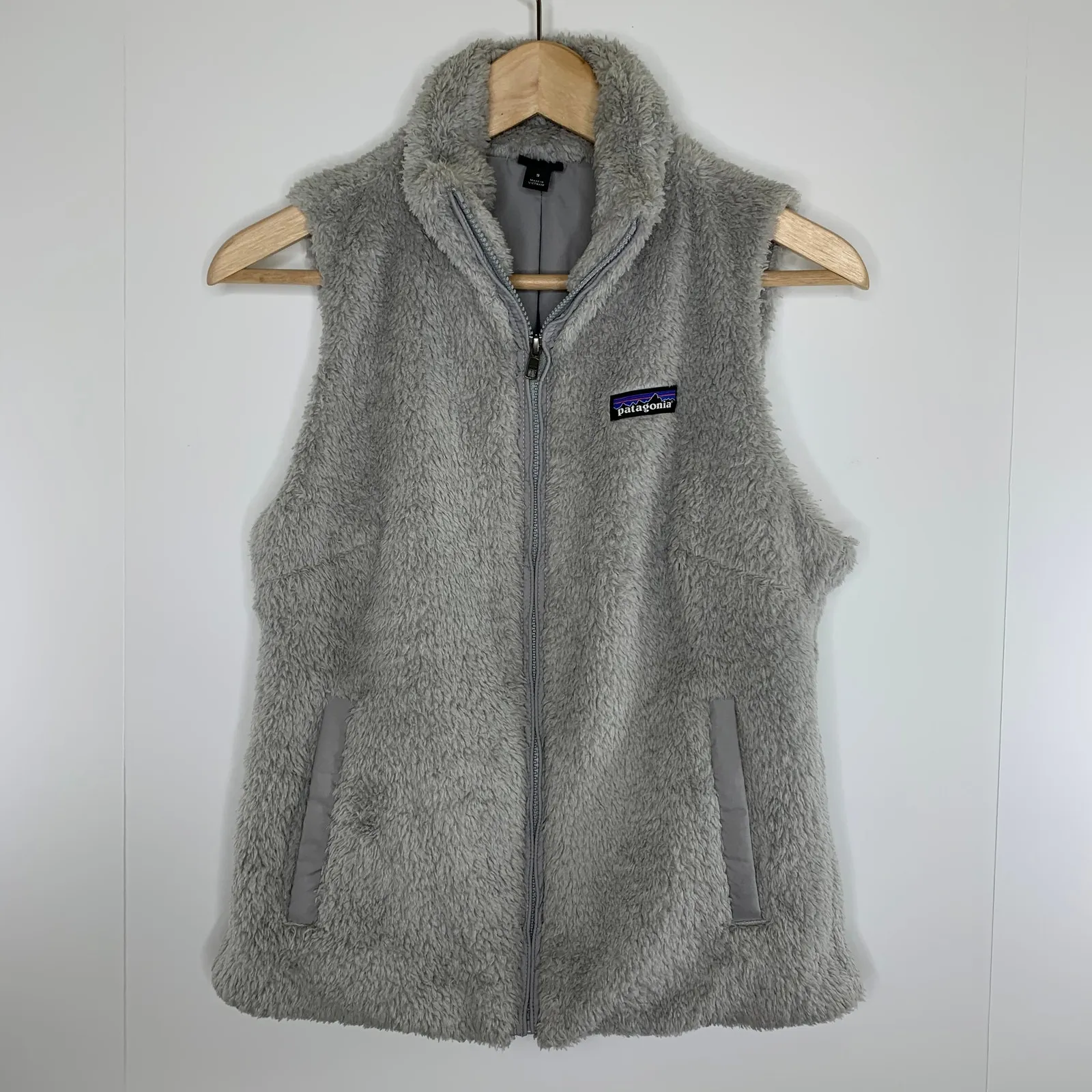 Patagonia Los Gatos Fleece Vest Size Medium Grey Womens Full Zip - Image 2