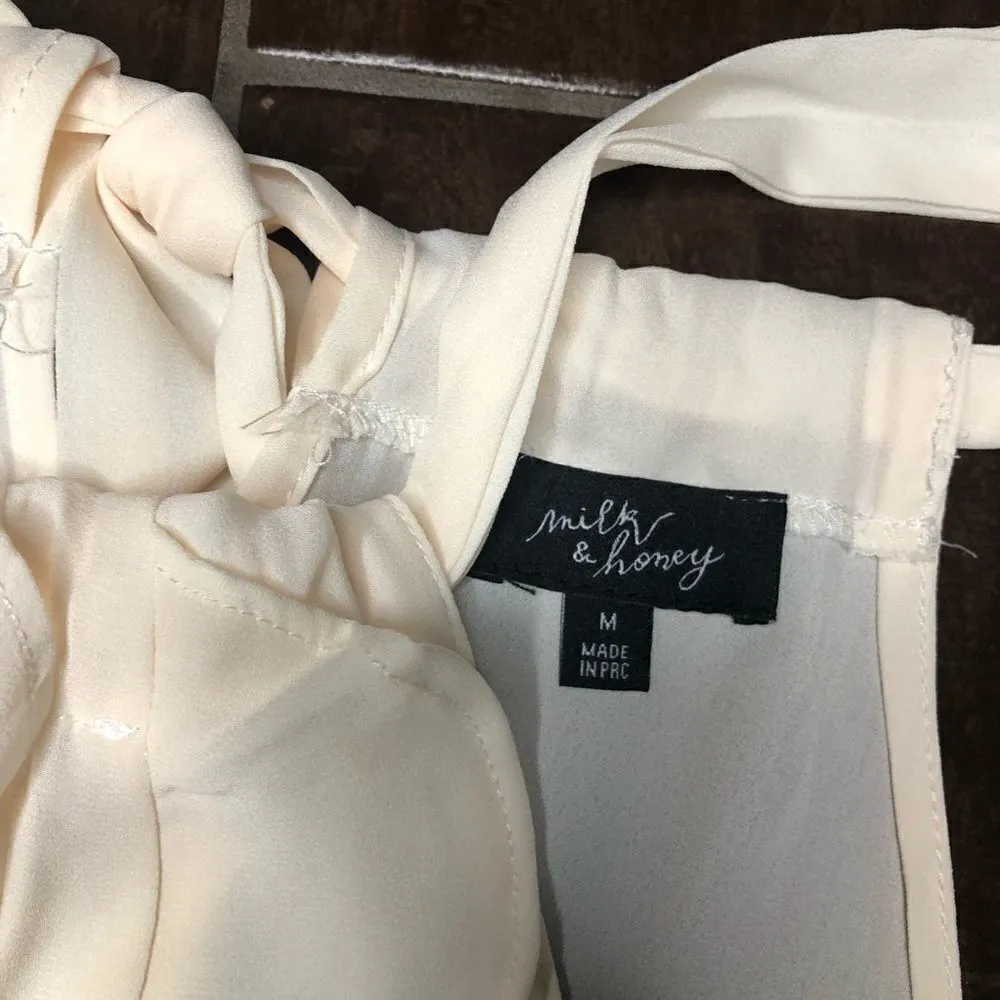 Milk & Honey ivory blouse sz medium - Image 3