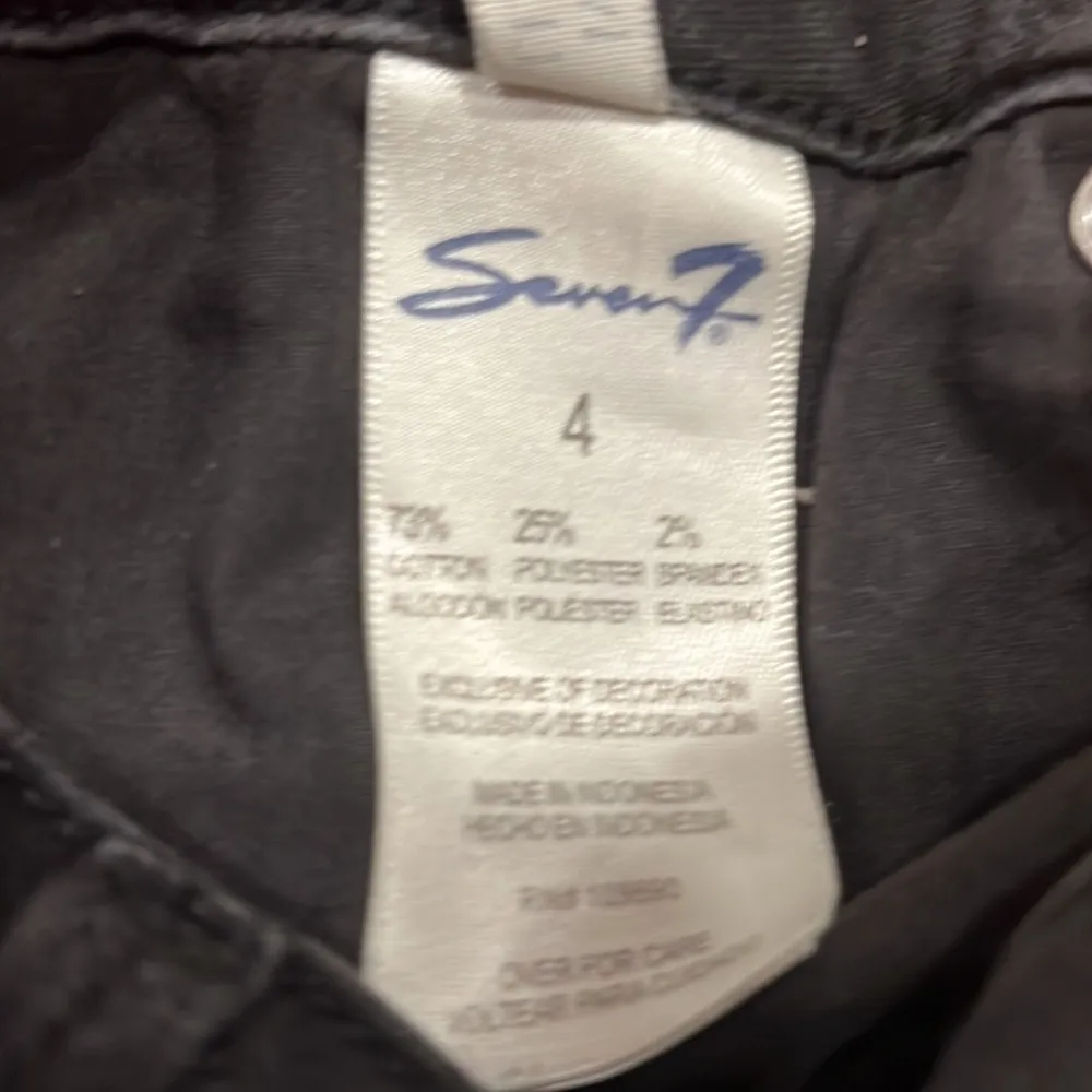 Seven 7 high rise black shorts size 4. - Image 3