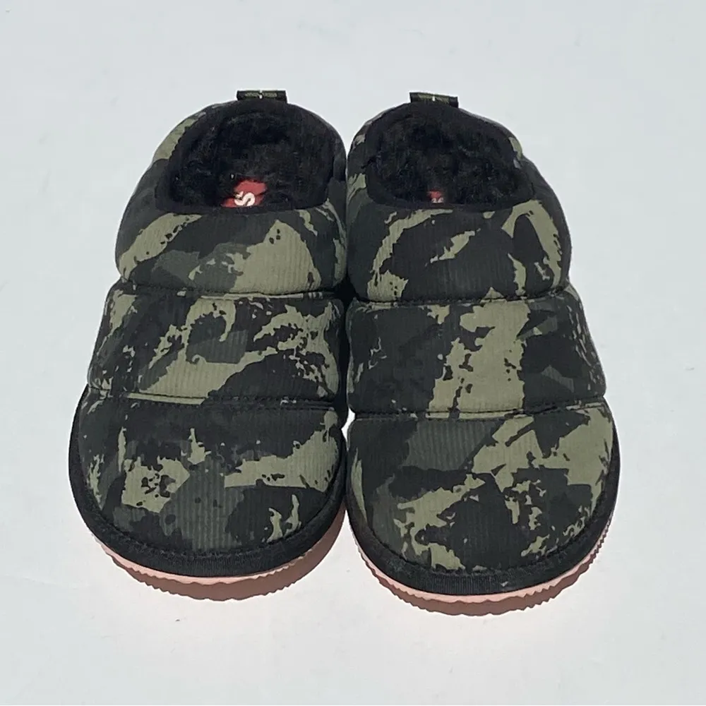 SOREL Women’s Bodega Run Slippers Green Camo Lined Indoor Outdoor Sole size 7 - Image 4