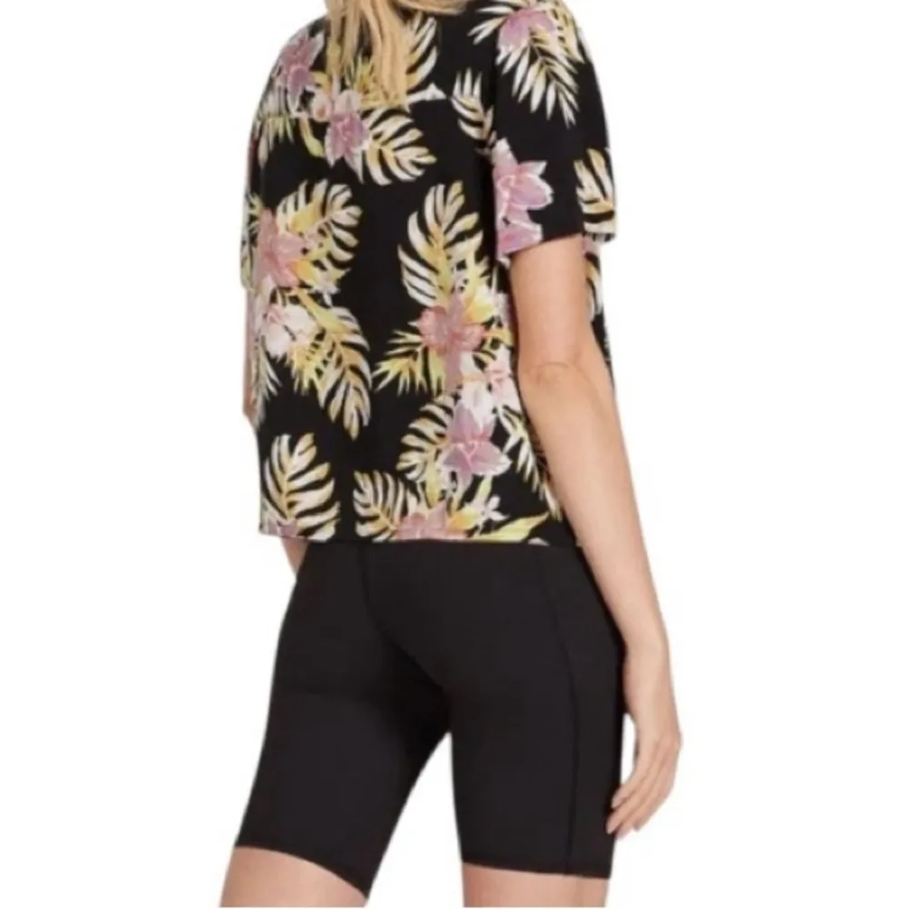 Volcom Gen wow Tropical Floral Black Button-Up Women's Top Hawaiian shirt resort - Image 14
