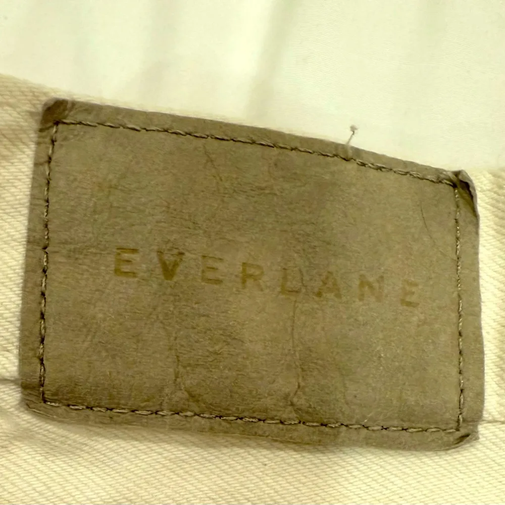 Everlane Ridge Way High Denim Shorts – White – Size 28 - Image 3