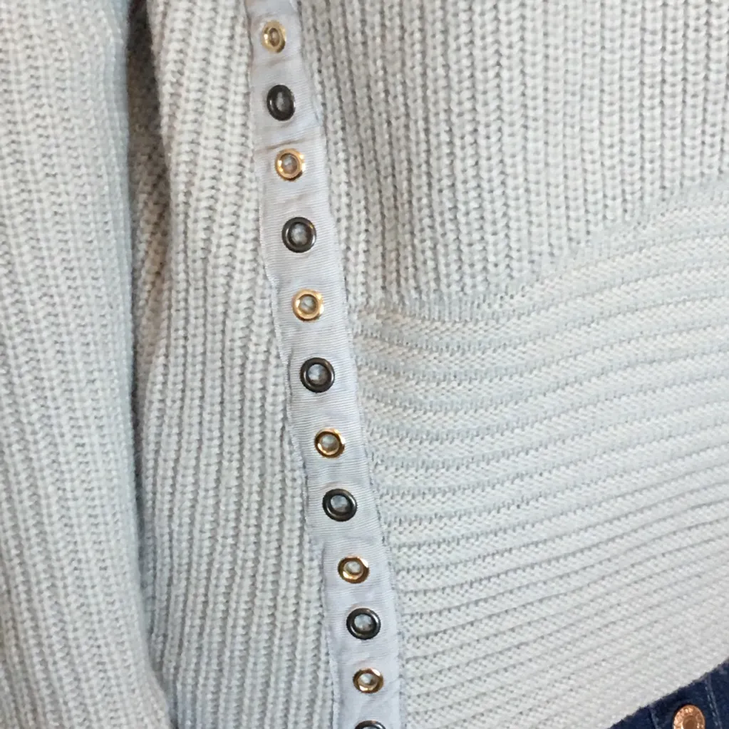 Bar III Gray Crew Neck Sweater - Image 5