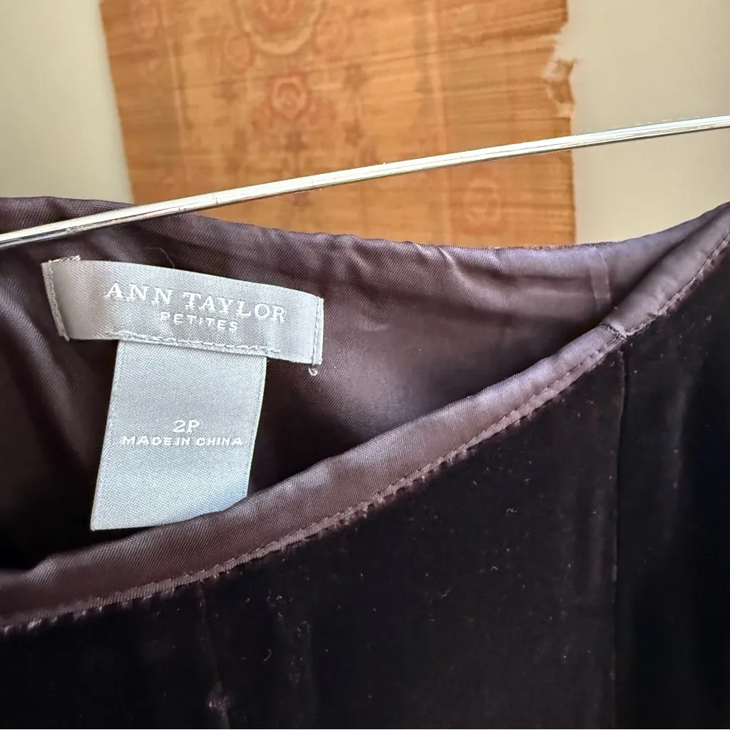 Y2K Velvet Silk Chocolate Brown Midi Trumpet Skirt - Image 4