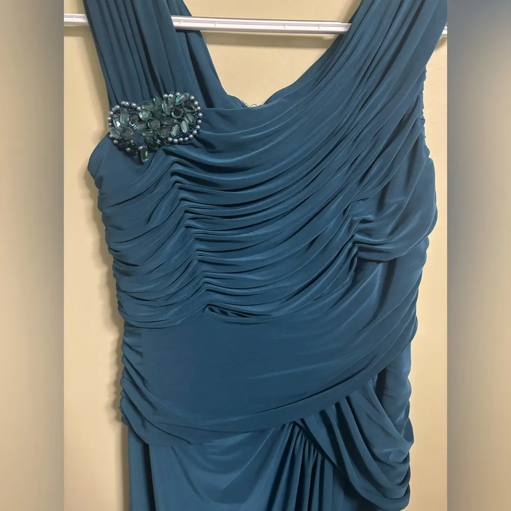 Adrianna Papell Evening Blue Brooch Draped Sleeveless Dress Size 8P Mother Bride - Image 2