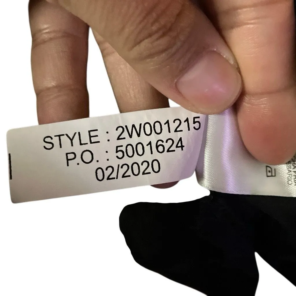 Vineyard Vines Performance Nylon Blend Black V-Neck Half Sleeve Blouse #762 - Image 7