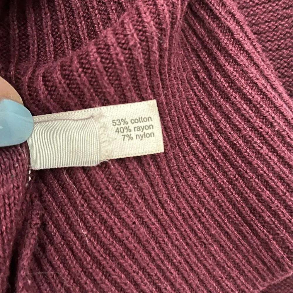 The Limited Pullover Sweater w/Asymmetrical Hem - Size XS - Image 5