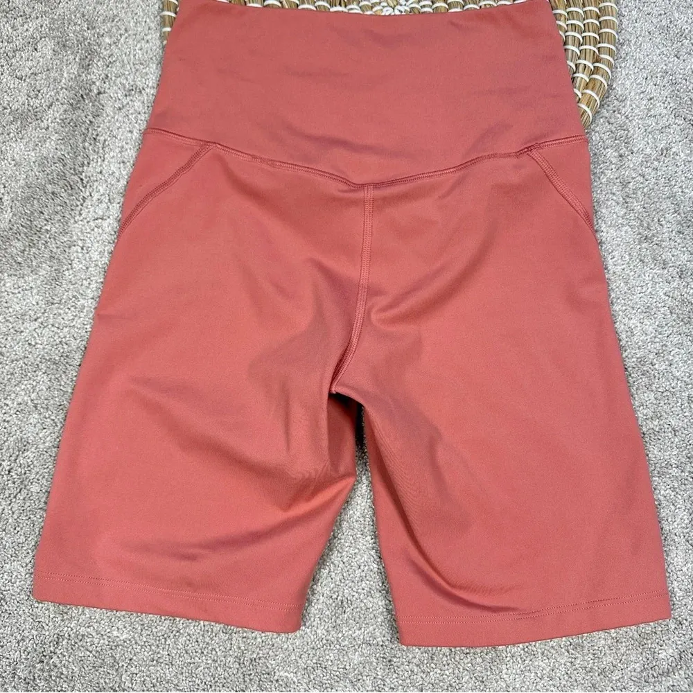 Girlfriend Collective High Rise Bike Short High-Impact Compressive Peach Size S - Image 7