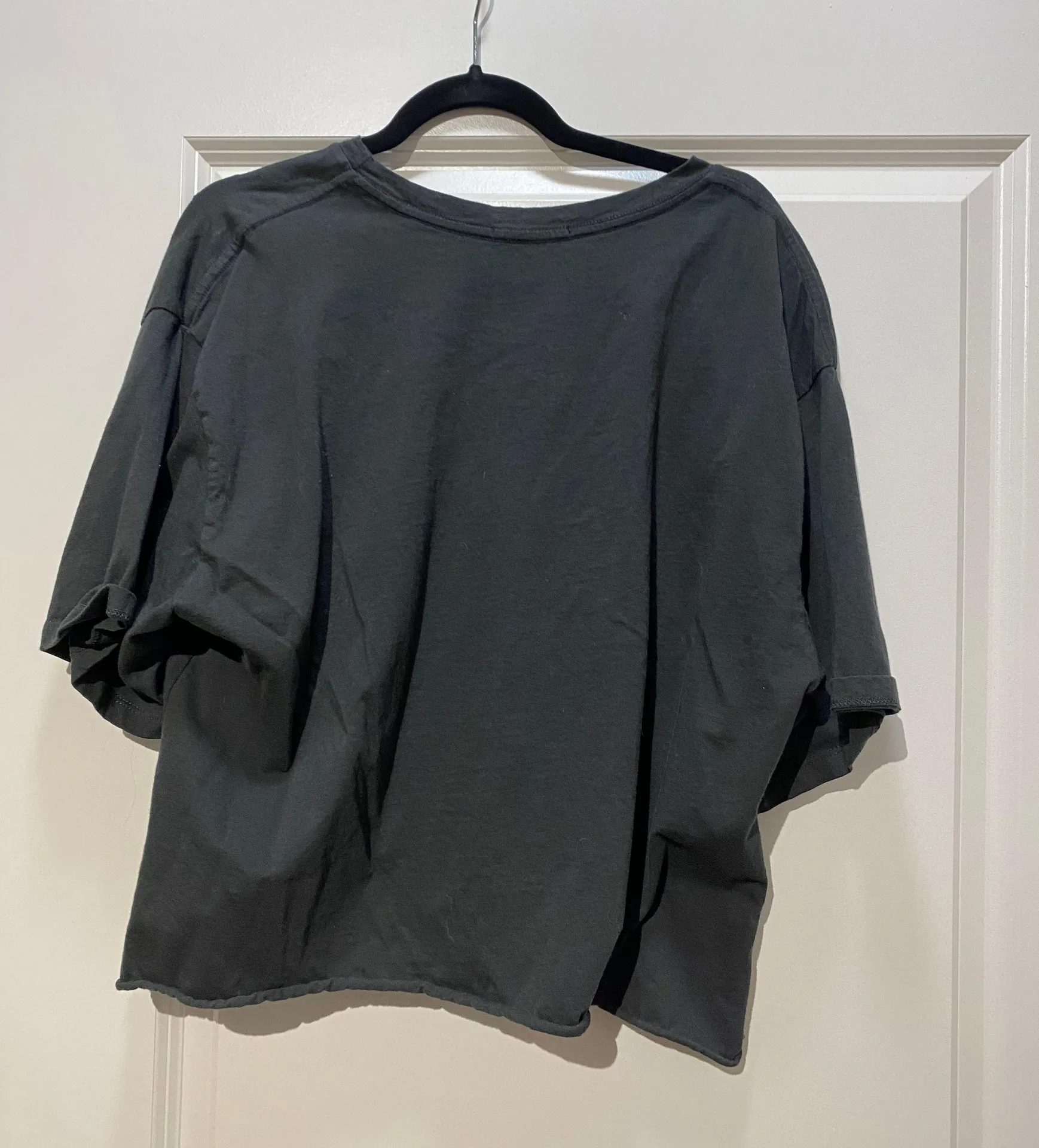 Cropped Gray Tshirt Size XXL - Image 3