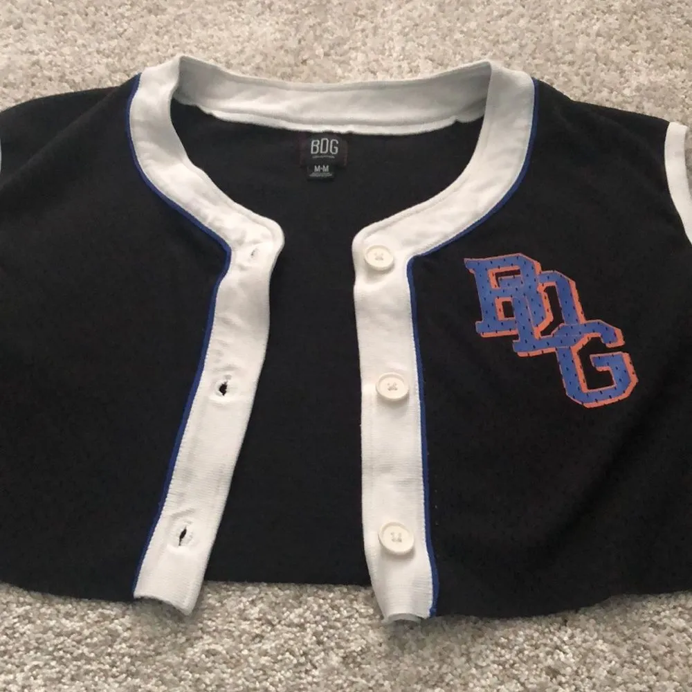 BDG crop mesh vest button open front top, size medium - Image 5