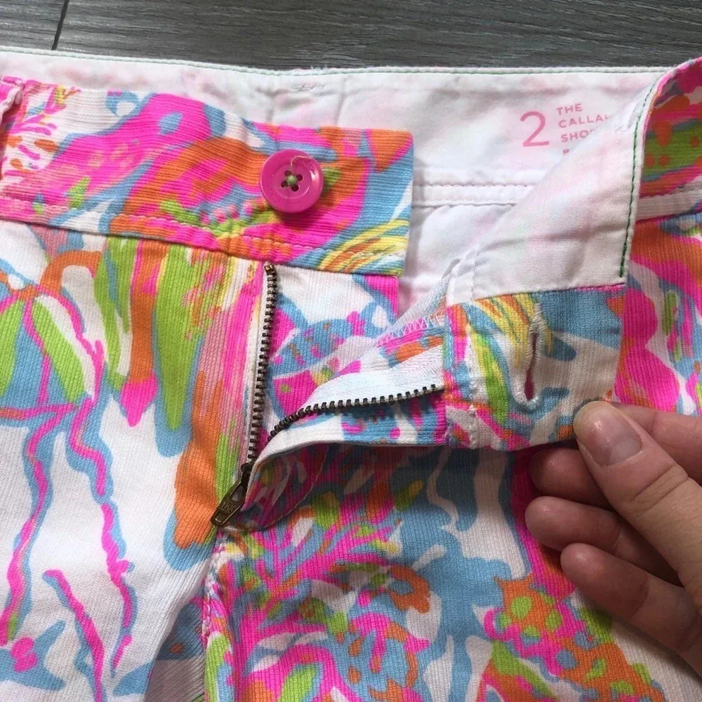Lilly Pulitzer Suba To Cuba Callahan Shorts Size 2 - Image 6