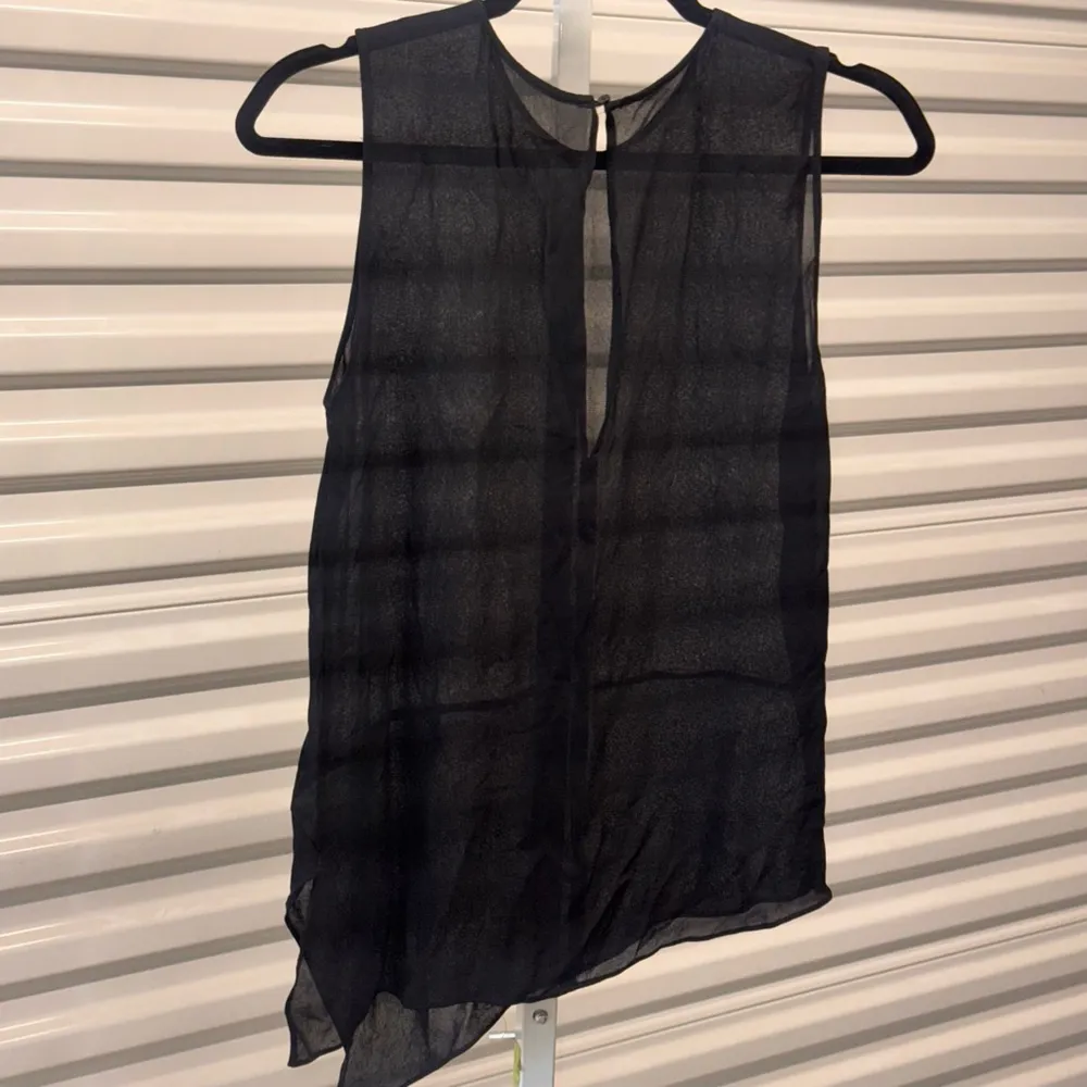 Asymmetrical see - Image 4