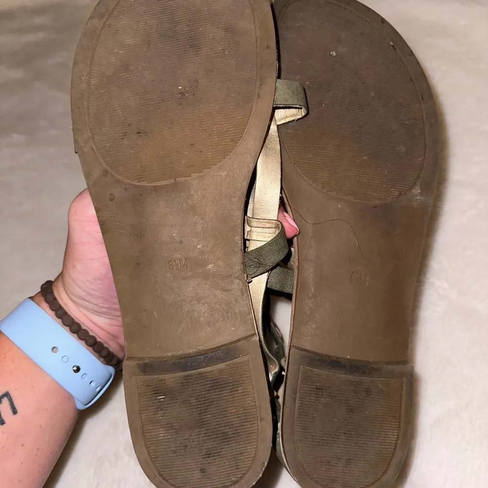 G By Guess sandals - Image 5