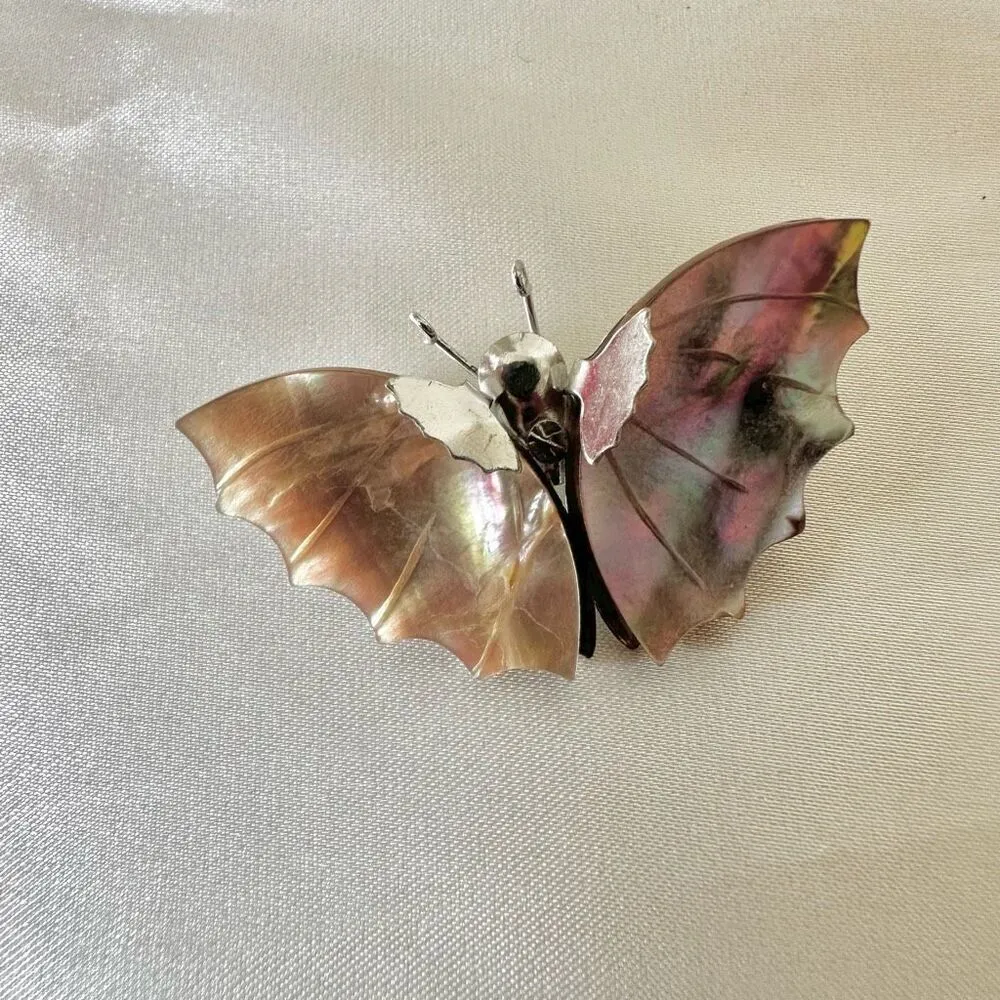 Silver tone butterfly abalone brooch - Image 4