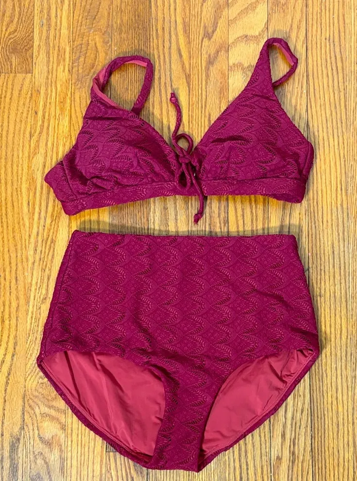 Andie Bikini Set Crete Top Super High Waisted Bottoms Syrah Red Lace size Small - Image 1