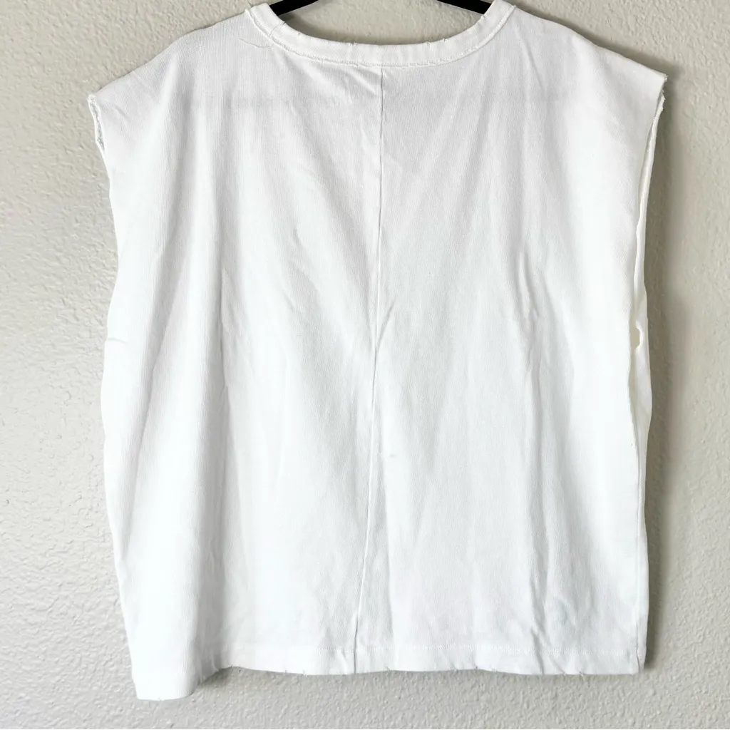 Aerie White Sweatshirt Muscle Tee Size Medium - Image 2