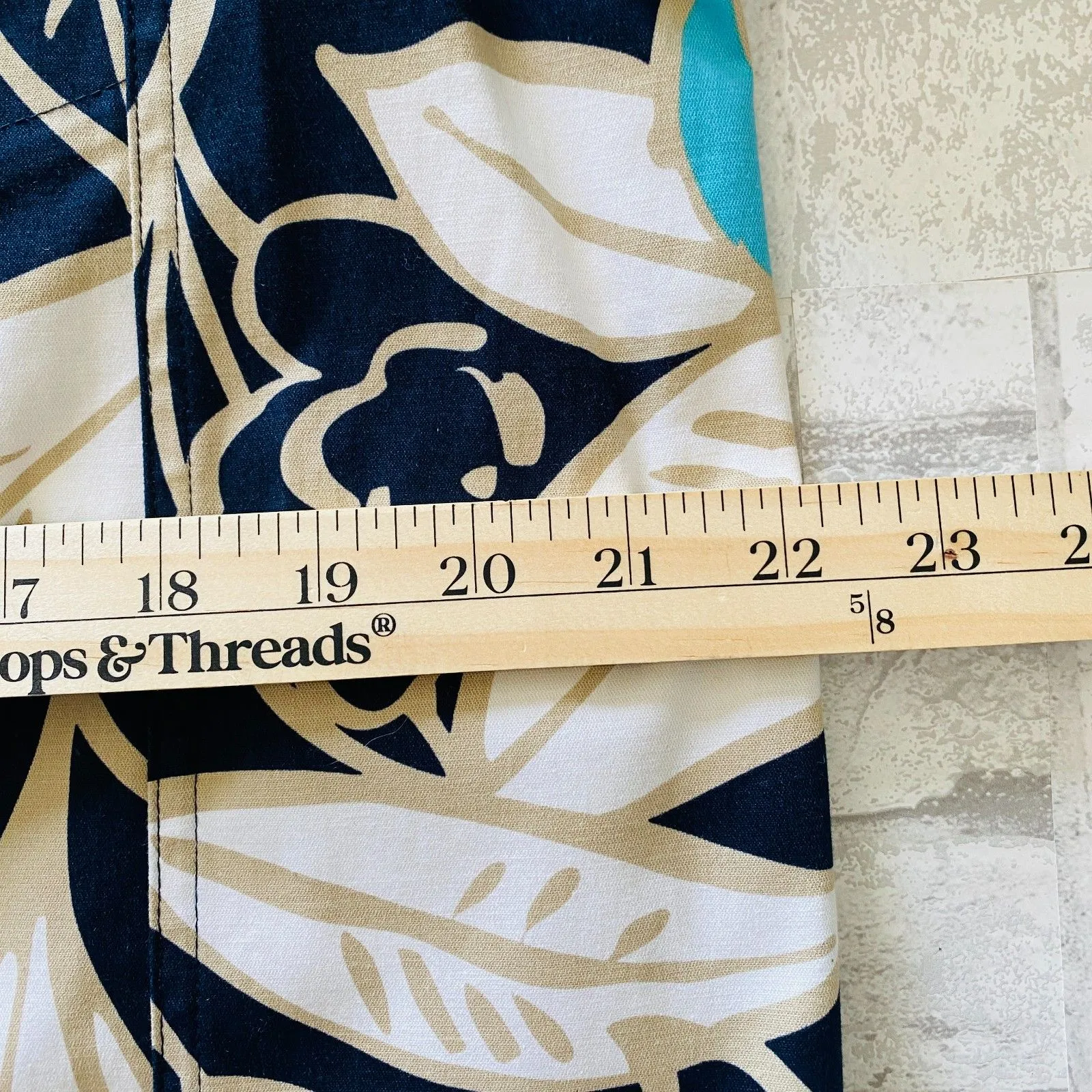 Alfred Dunner Floral Blazer Buttons Cotton Blend Stretch Jacket -Light Stain 12 - Image 5