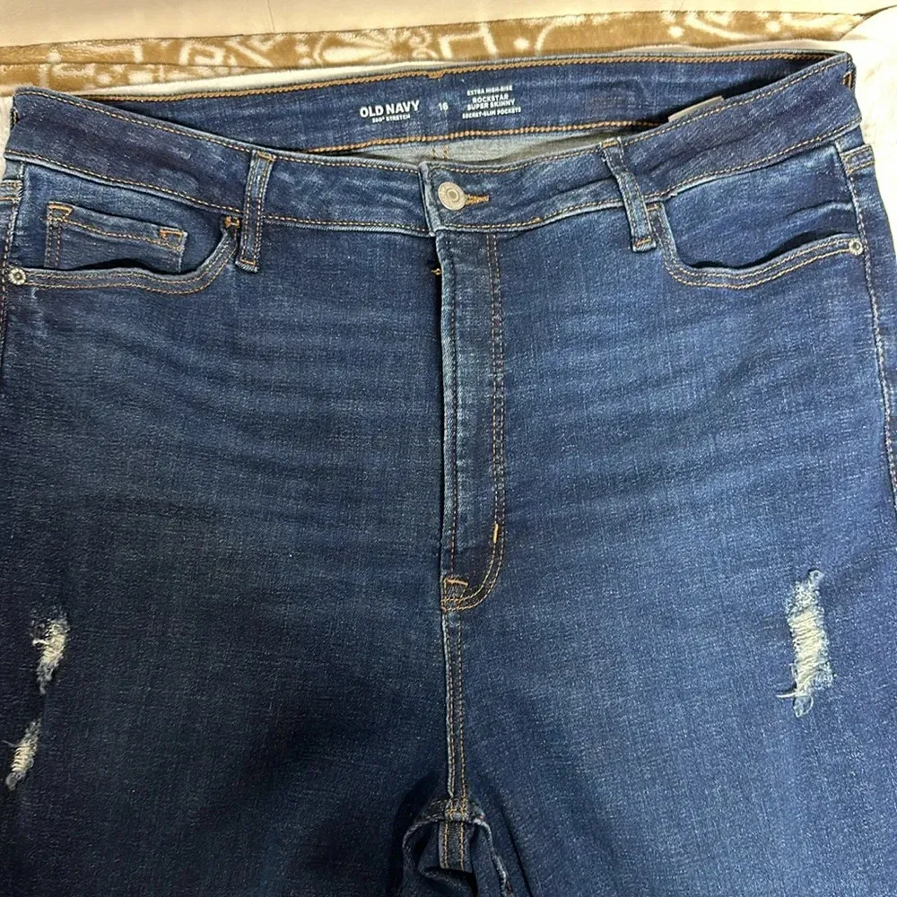 Old Navy Extra High Rise Rockstar Skinny Jeans Sz16     360 Stretch - Image 2