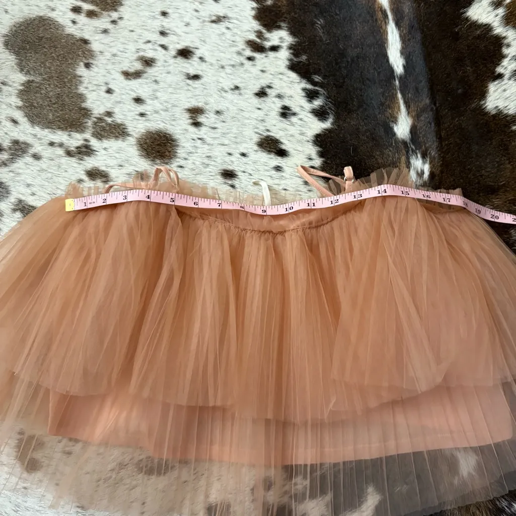 ANTHROPOLOGIETan Pleated Tulle Tank‎ Size Medium - Image 9