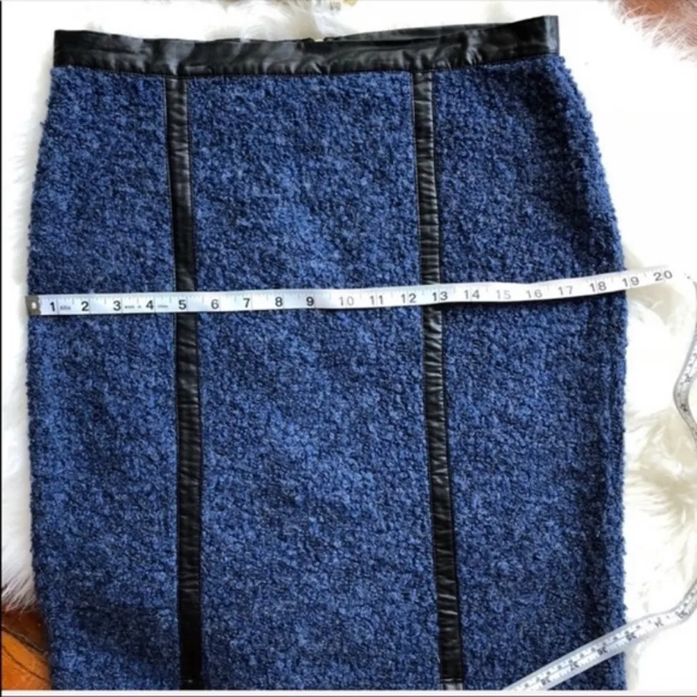 Melissa Page Blue Sweater Skirt Gold Zipper NWT - Image 4