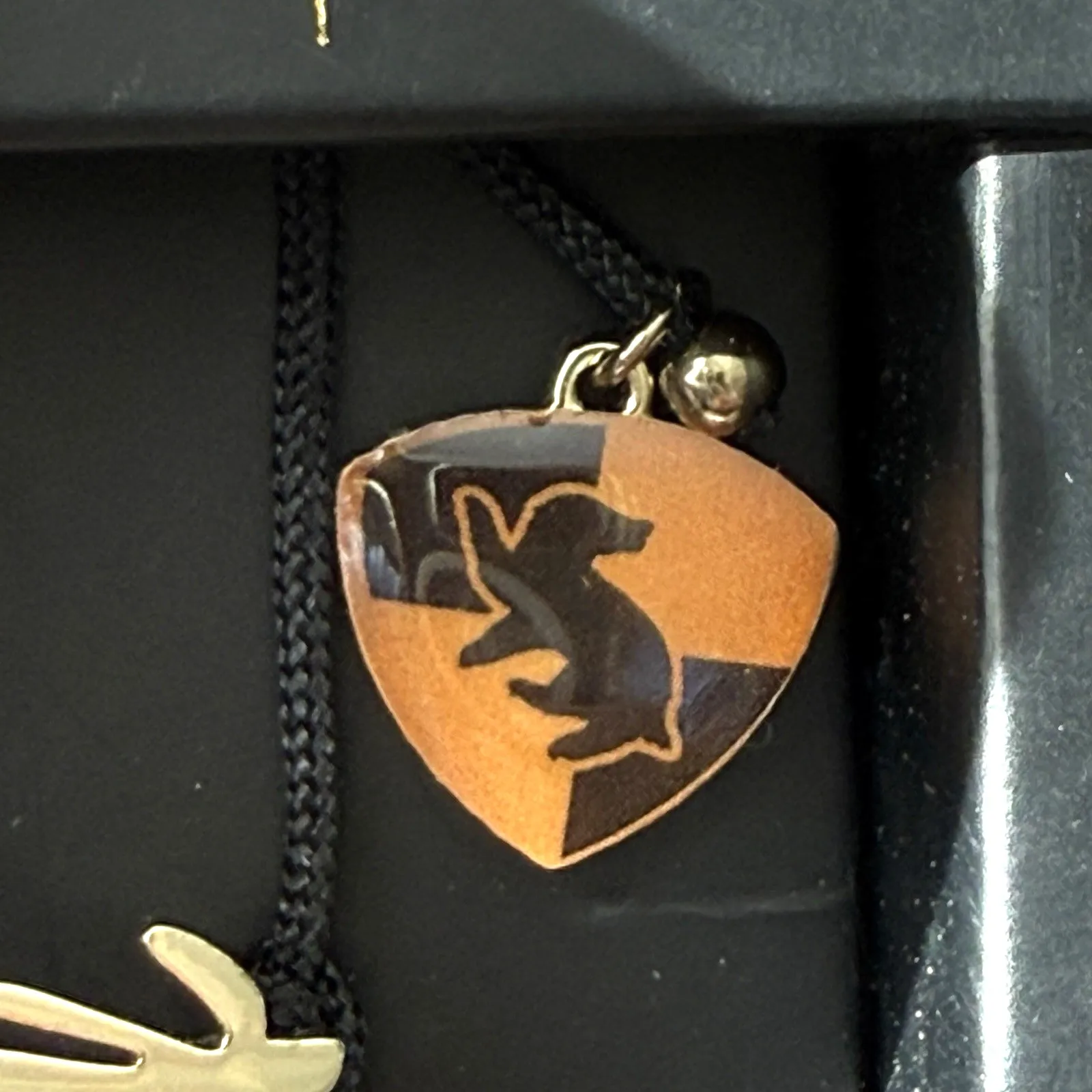 New Harry Potter Hufflepuff Badger Charm Bracelet BioWorld Black Cord Goldtone Gold - Image 4