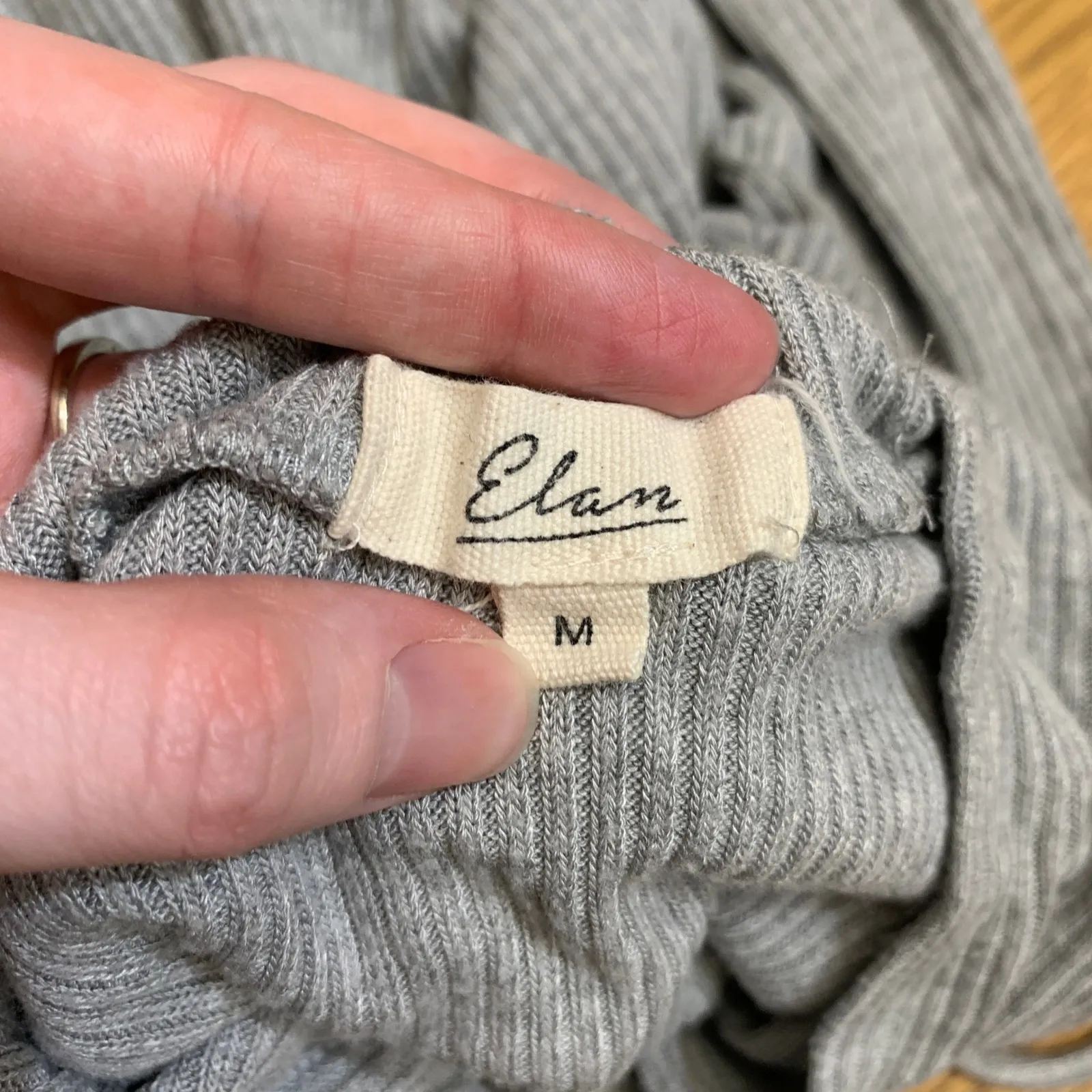 Elan Women Gray Ribbed V Neck Hoodie Pullover Long Sleeve Casual Size Medium - Image 7