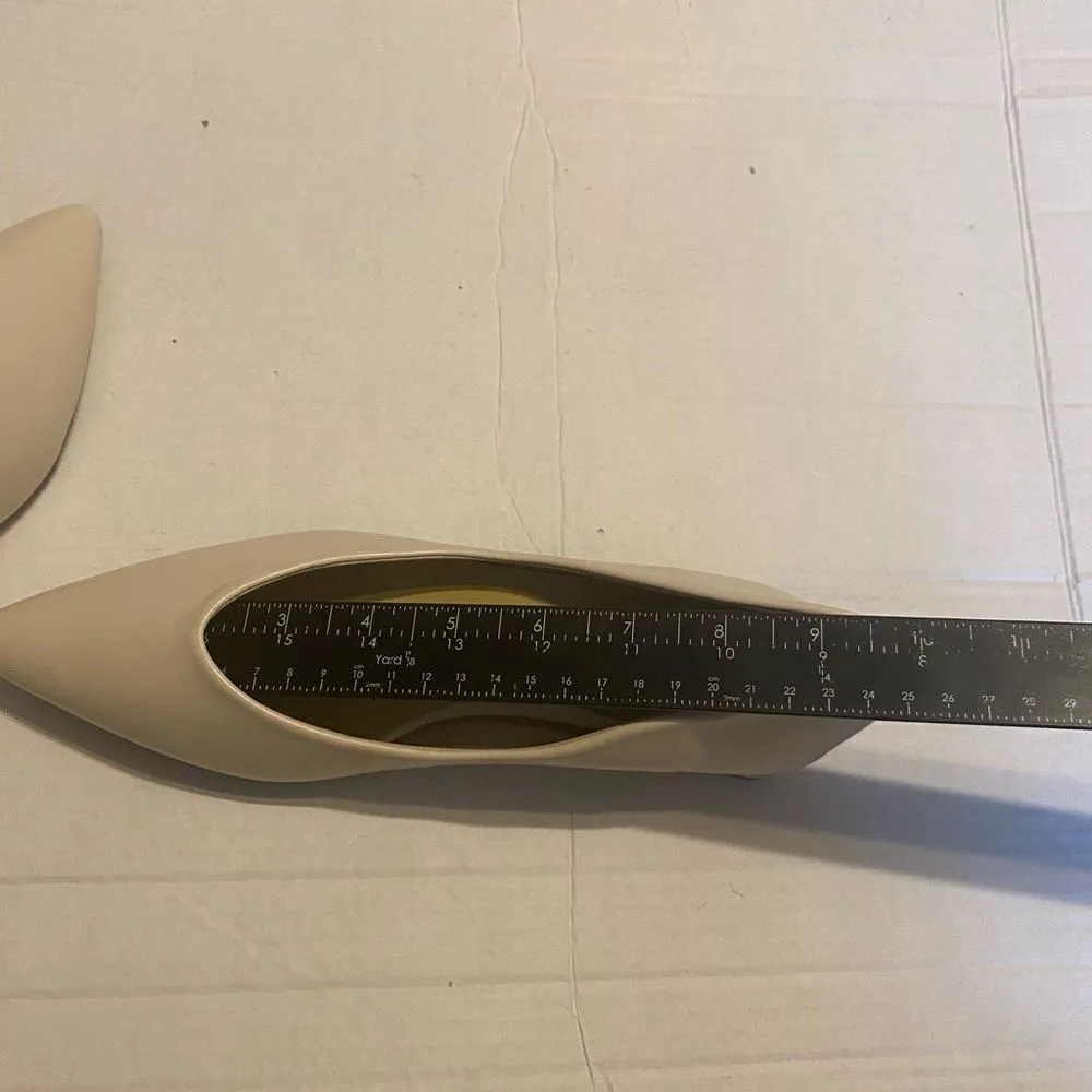 C.PARAVANO Women’s Low Block Heel White Pumps Size EU 38 US 7.5 New‎ With Box - Image 6