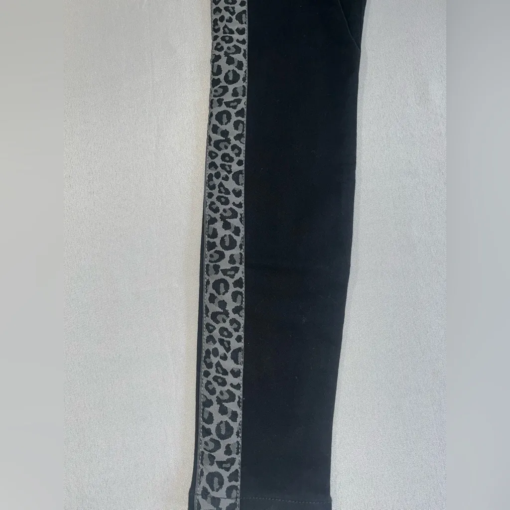Joe’s Jeans The Charlie High Rise Skinny Ankle With Leopard Print Side Stripe Black Size 23 - Image 3