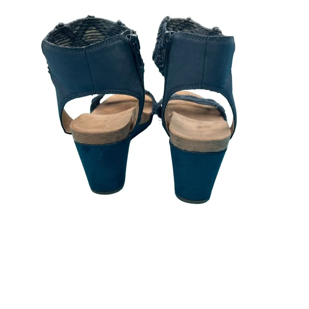 Lucky Brand Kaydyn wedge shoes sandals blue faux suede crochet ankle strap 6.5 - Image 4