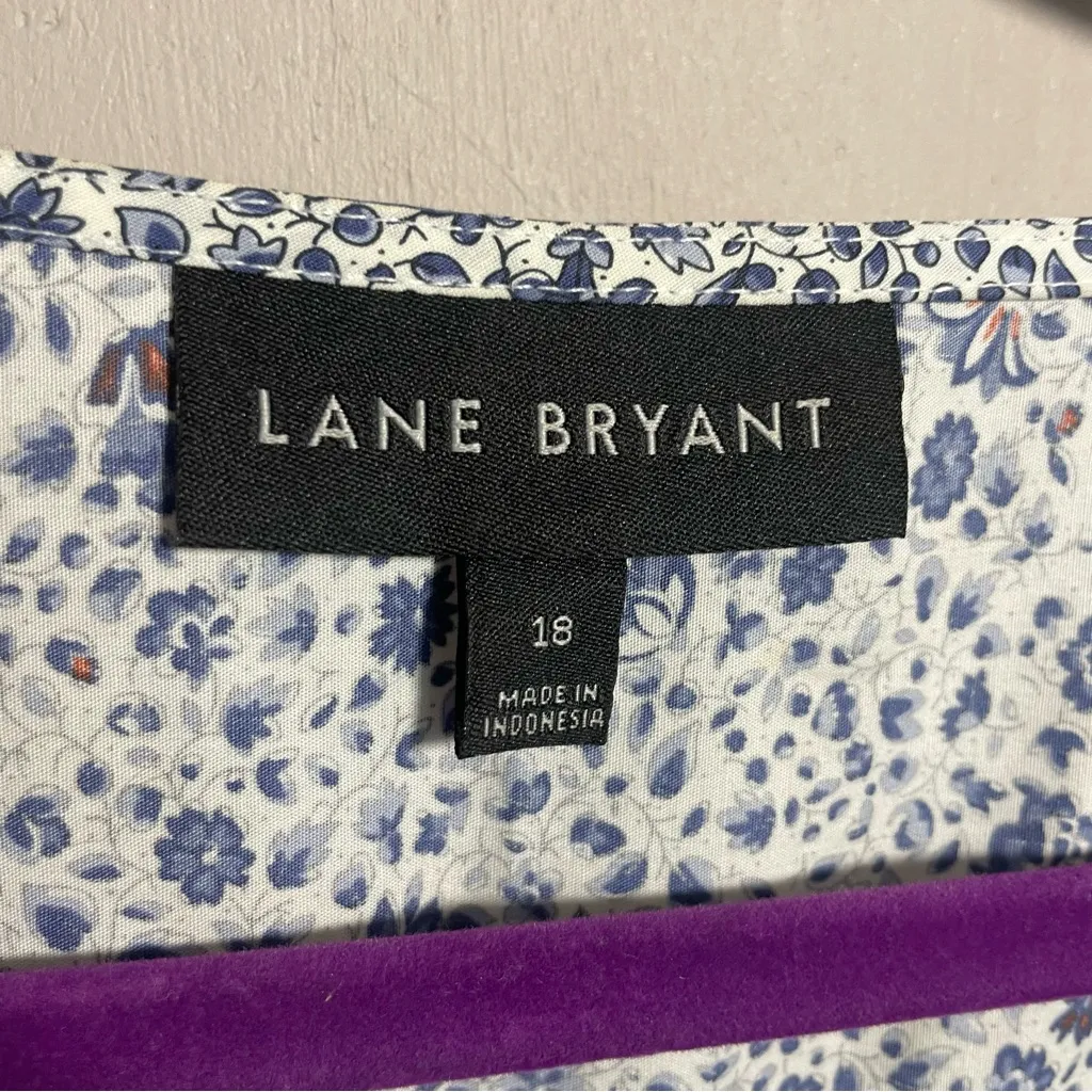 Lane Bryant Floral Print Top with tie belt - Image 7