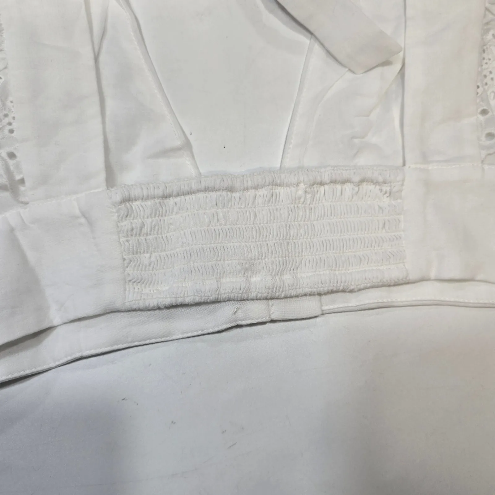 Tularosa Trixie Crop Top in White Large - Image 9