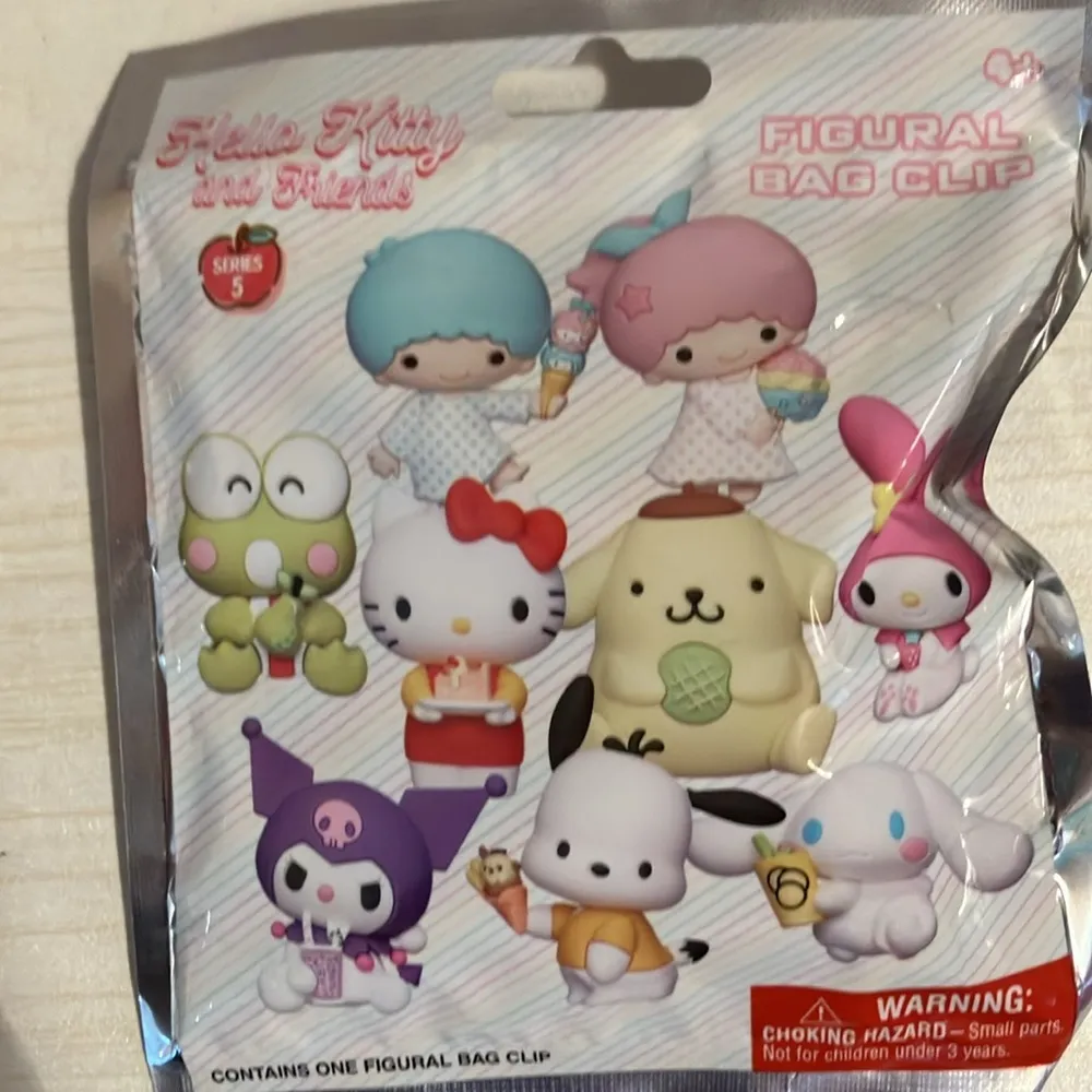 Kuromi Hello Kitty And Friends Series Blind Bag Charms Qty 1 - Image 4