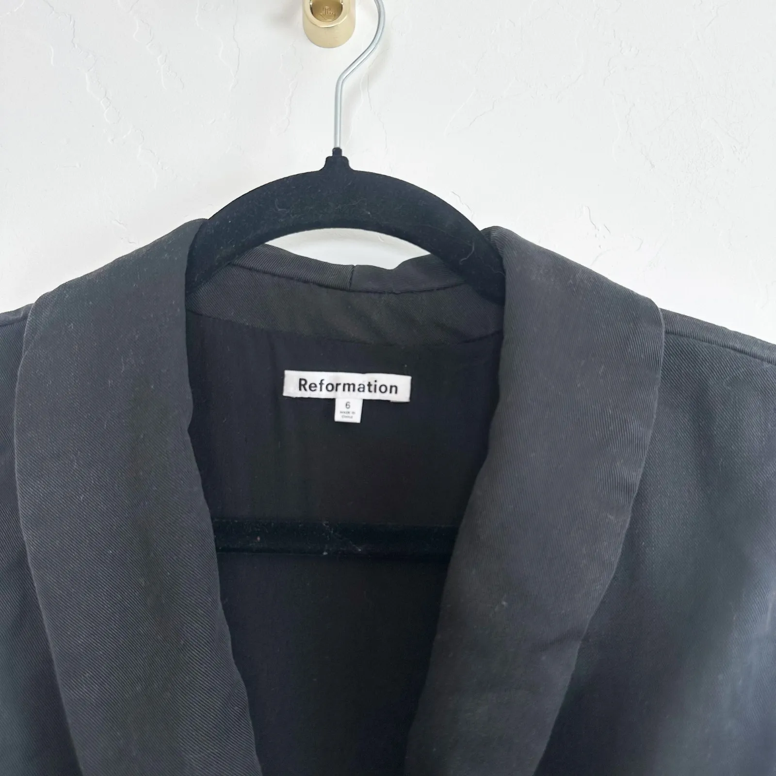 Reformation |‎ Oakley Peplum Collared Fitted Vest with Velvet Buttons in Black - Image 10