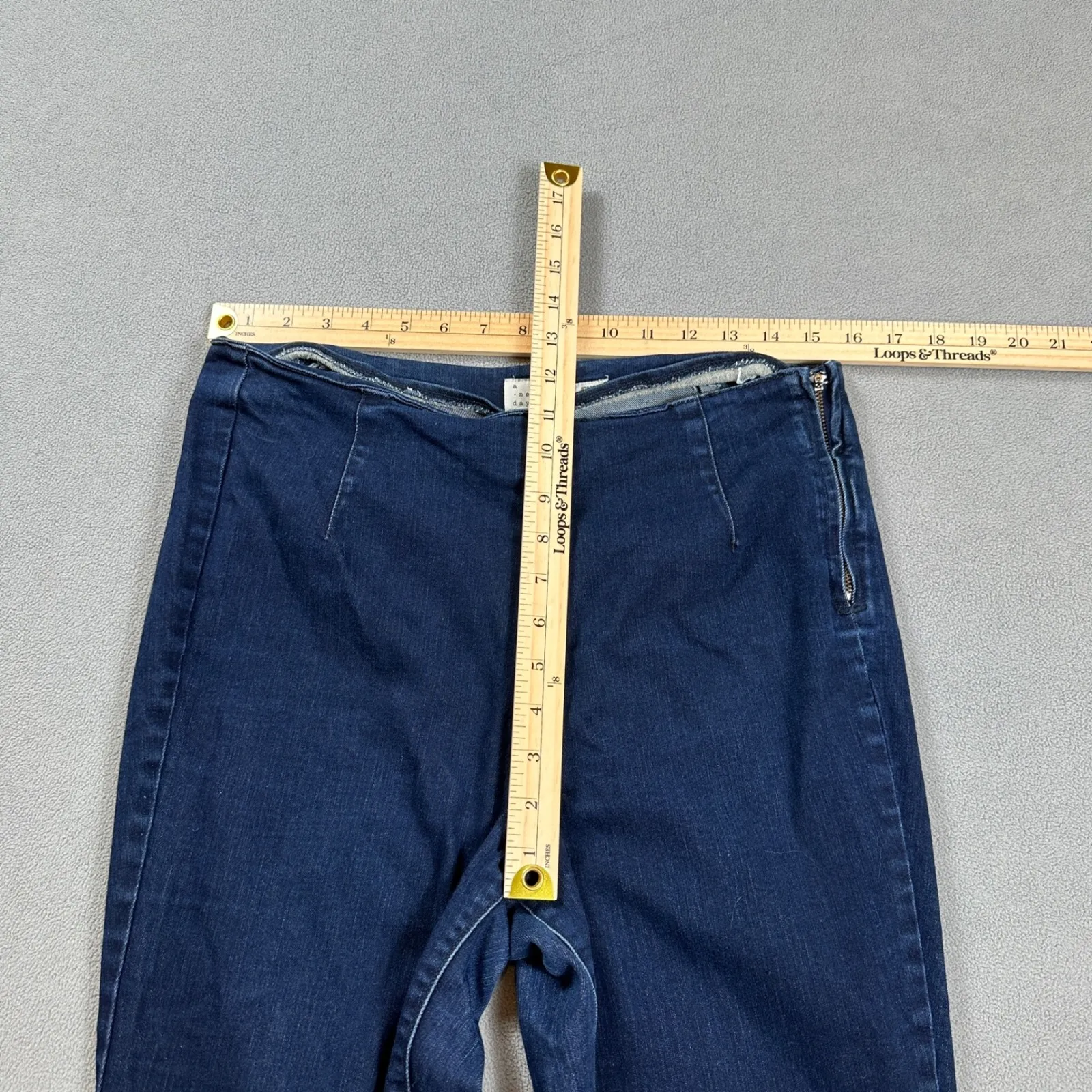 A New Day Womens Jeans 10 Skinny Leg Dark Wash Stretch Zip Fly Stretch Ankle Zip - Image 3