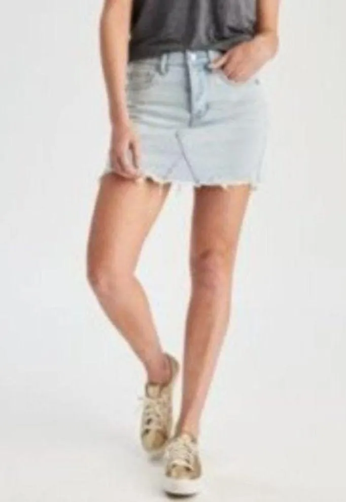 American Eagle Denim Mini Skirt Cut Off Light Wash - Image 9
