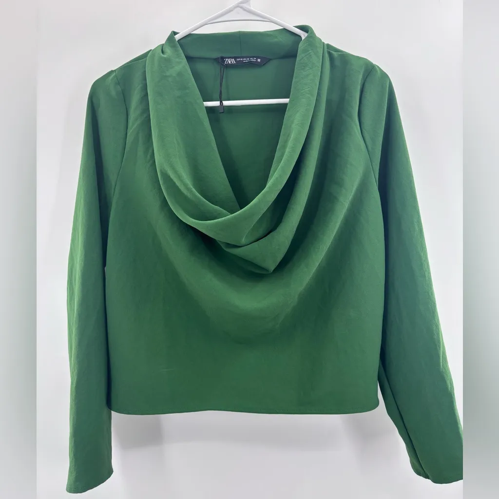 NWOT Zara Forest Green Cowl Neck Sweater - Image 3