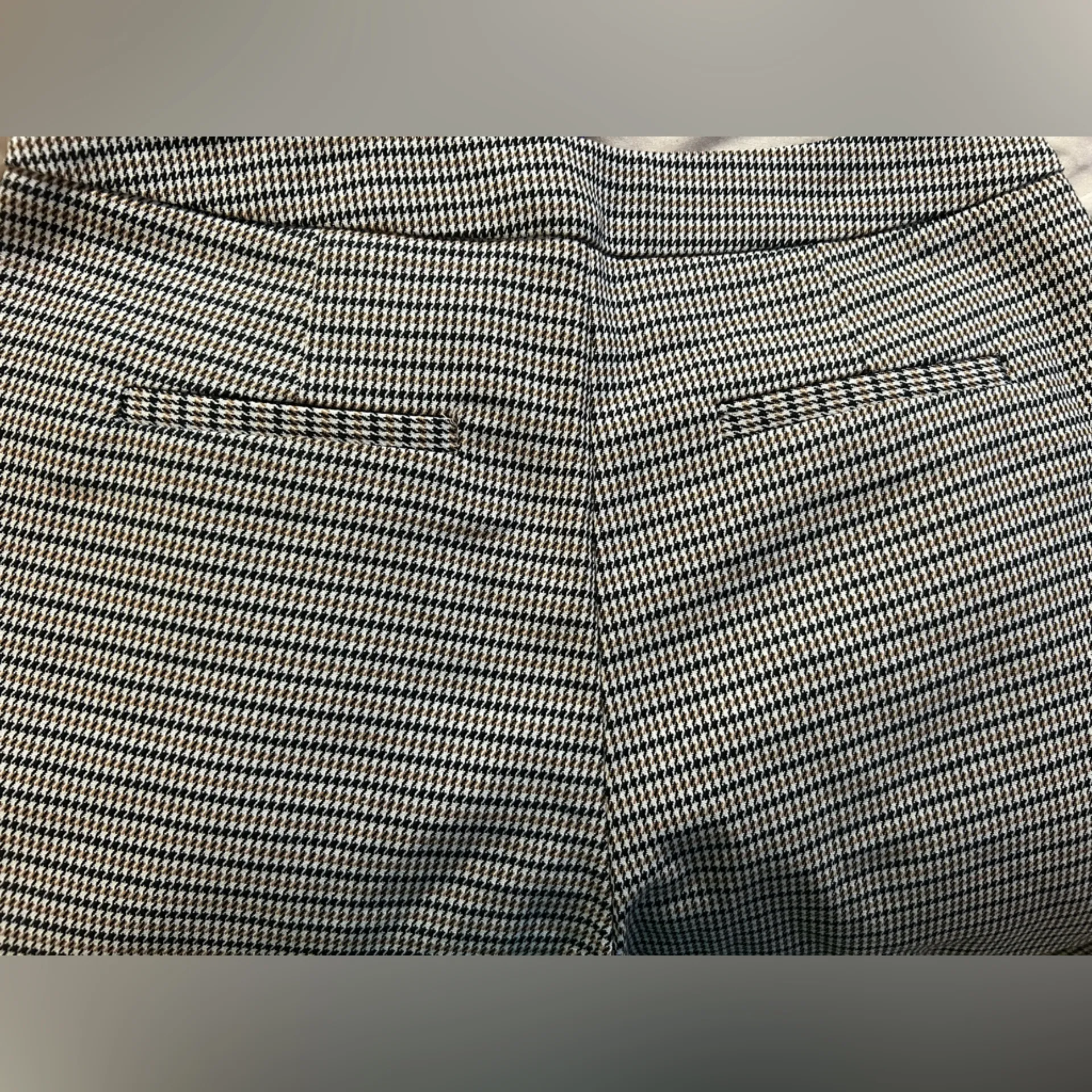 NEW Classic Houndstooth Tailored Look Pixie Pants 4 Brown - Image 6