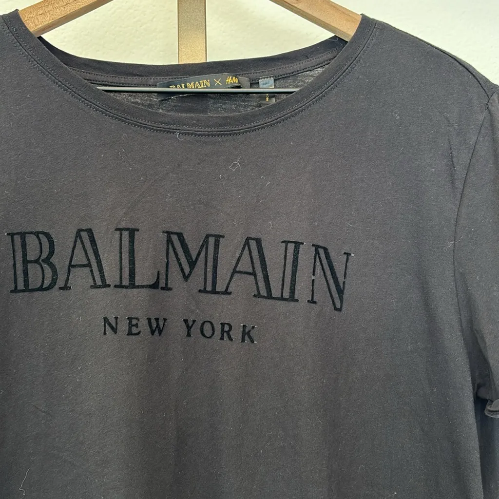 Balmain x H&M Black Graphic Tee Size Large - Image 2