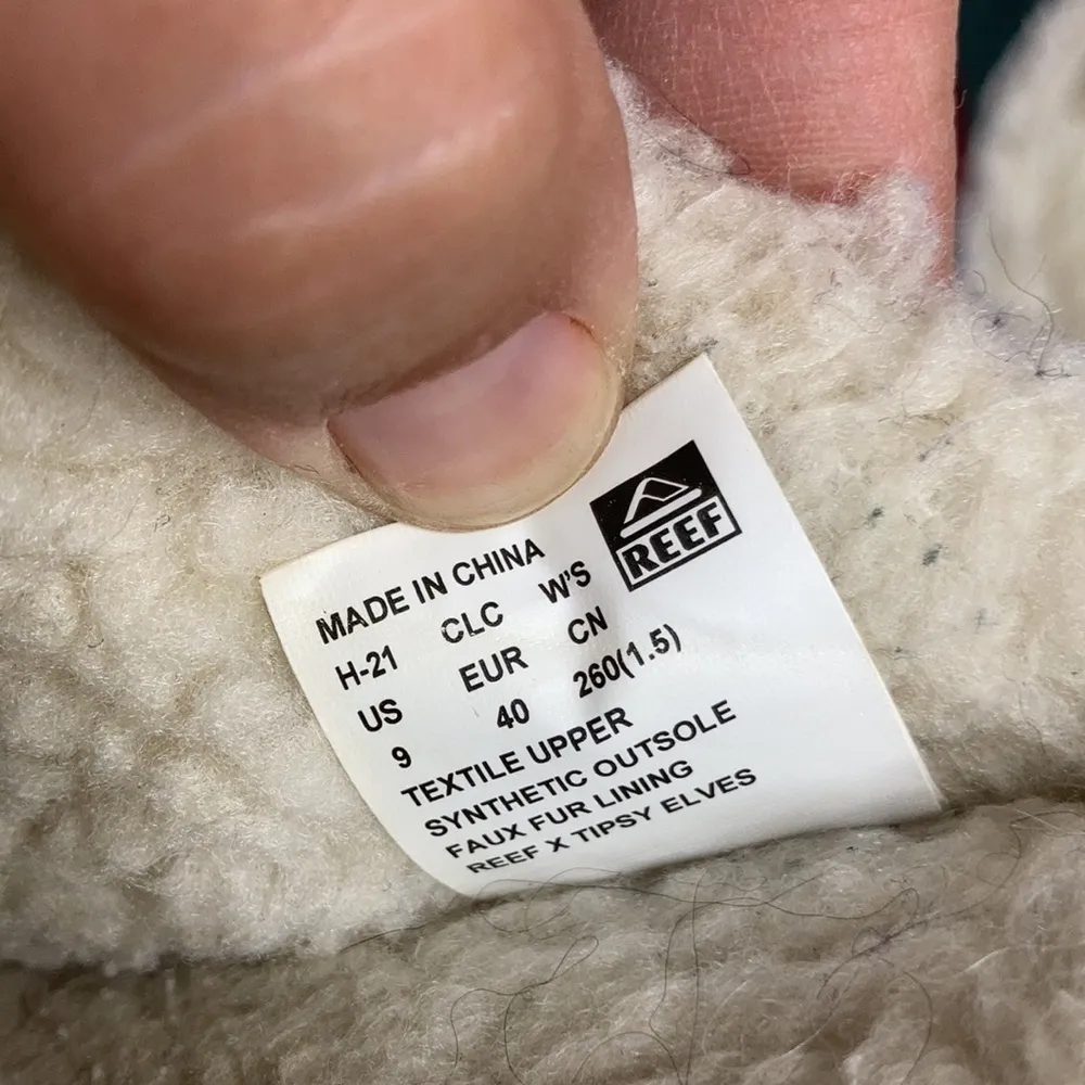 Reef x Tipsy Elves‎ slippers size 9 - Image 6