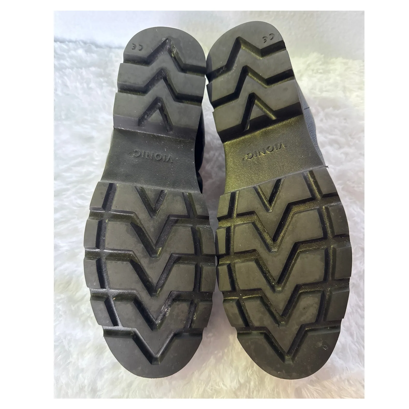 Vionic charm Cynthia lug sole slip on loafers black silver retro Y2k style 10 - Image 13