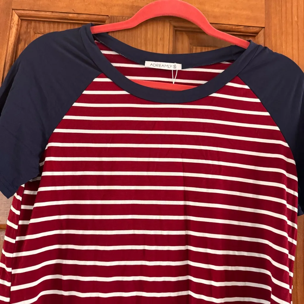 ADREAMLY Blouse Women’s Small Burgundy Red Striped Short Sleeve Stretchy NWT Blue - Image 2