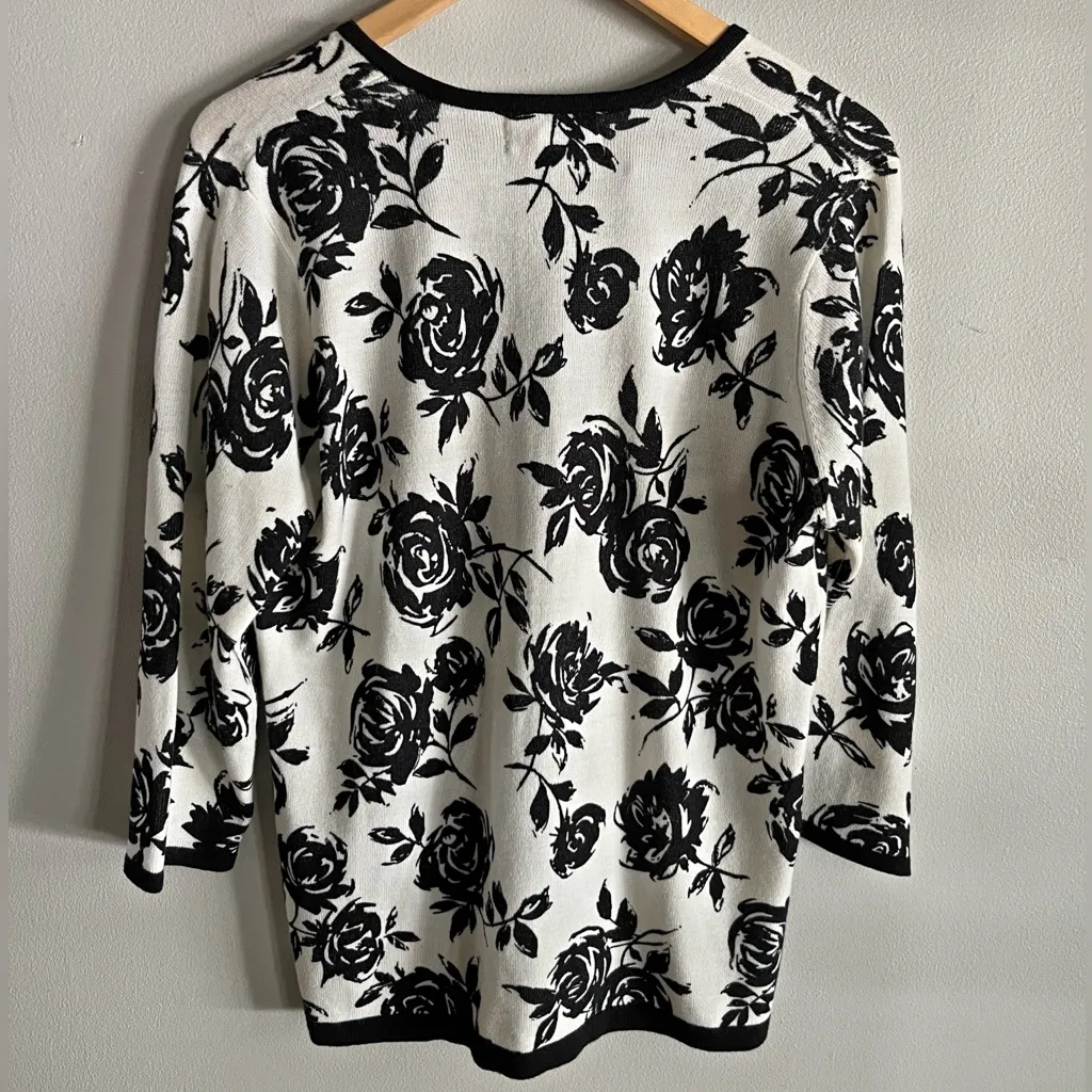 Cathy Daniels Y2K Floral Print Sweater Top Women’s M Black White Pullover Button - Image 6