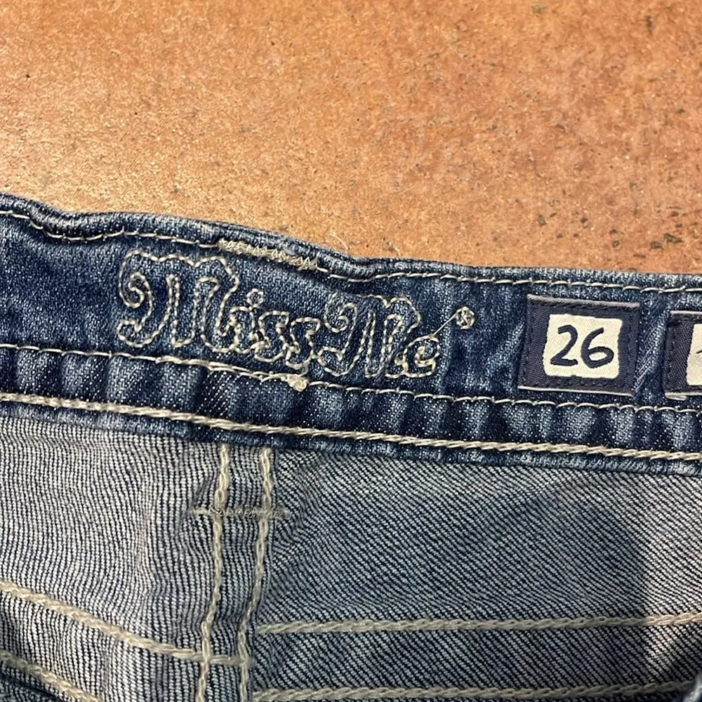 Miss Me Capri Bermuda shorts size 26 - Image 3