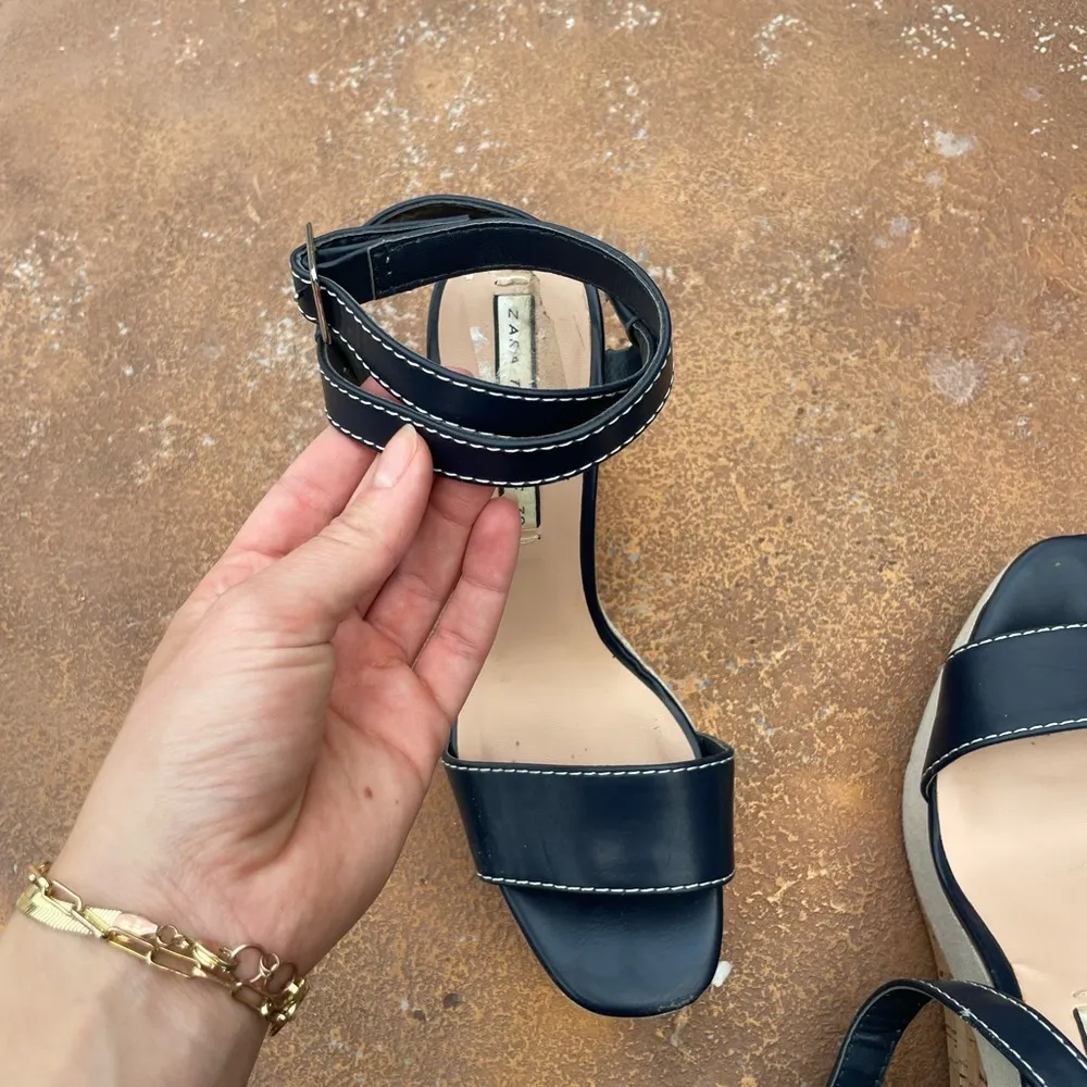 Classy Zara navy blue wedges sz 8.5 - Image 2