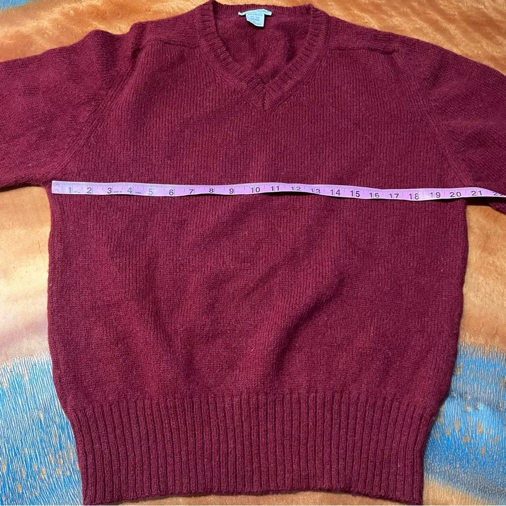 Vintage Kentfiled Wool V - Image 5