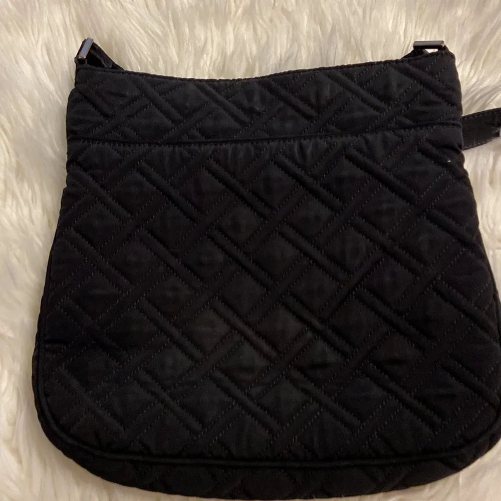 Vera Bradley crossbody purse missing thing for zipper see pictures - Image 5