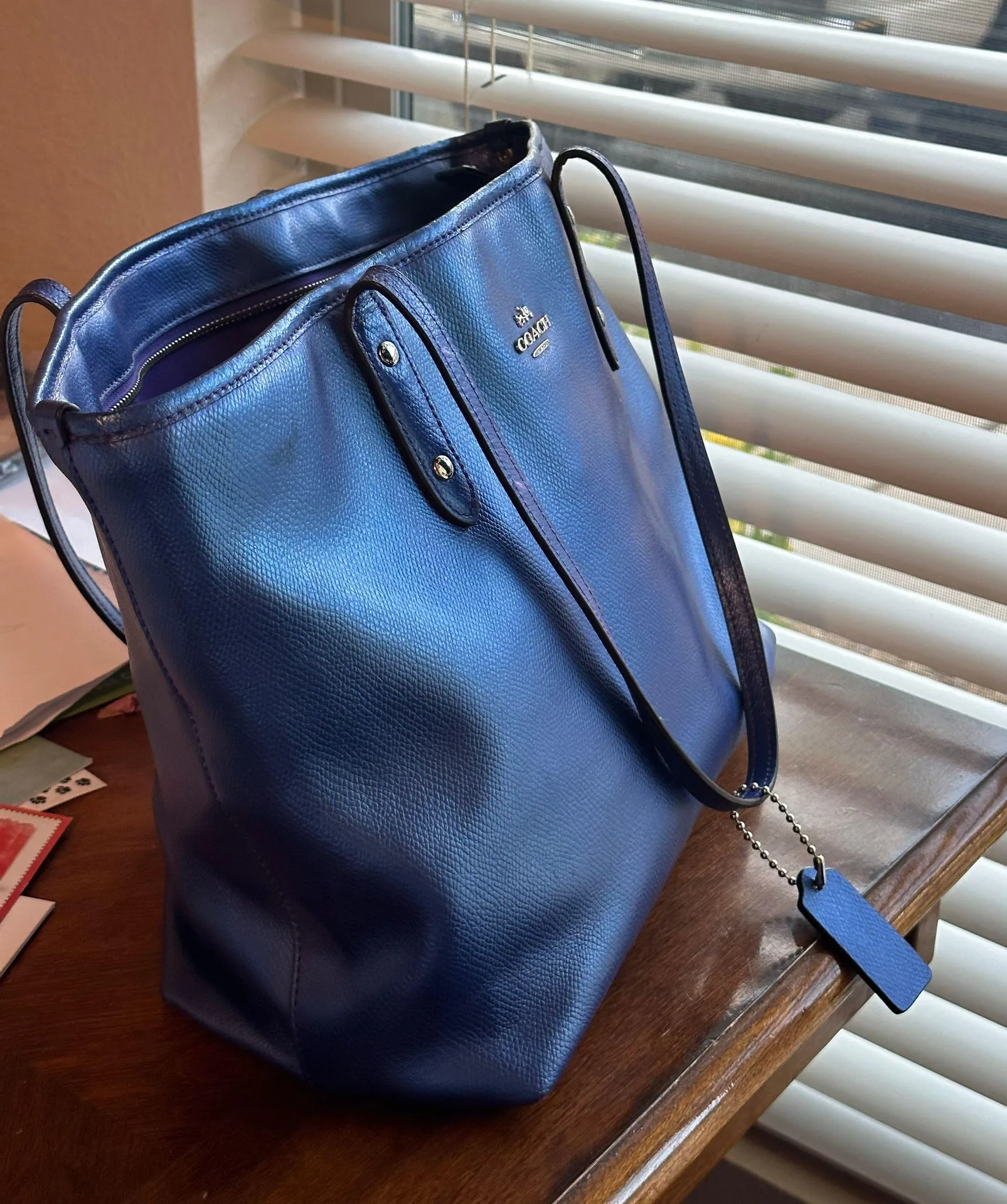 Coach Tote Purse - Image 4