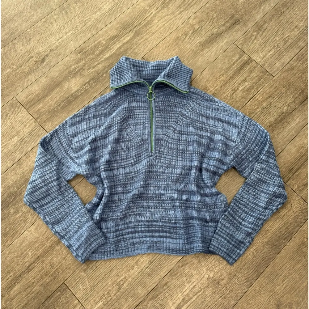 AERIE oversized zip sweater 🤍 - Image 5