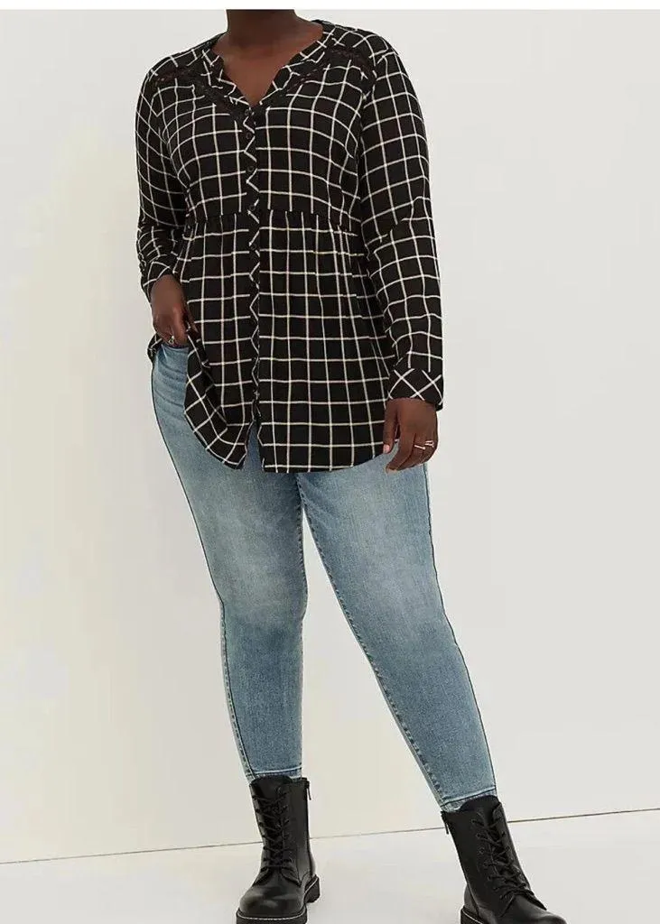 Torrid Emma Babydoll Rayon Slub Lace Trim Tunic Top NWOT W1868 Plus Size 3X - Image 3