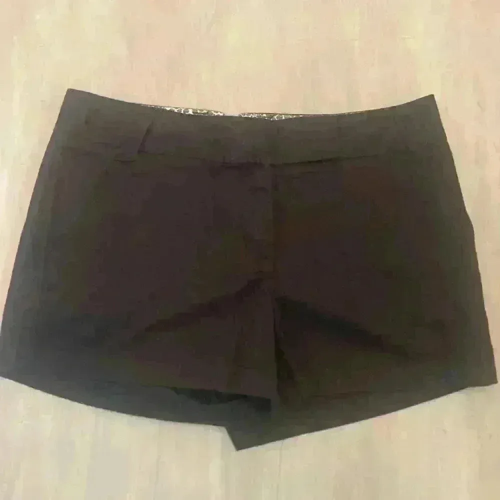 J. Crew Classic Chino Black Shorts 3 inch inseam Exc Con size 6 - Image 8